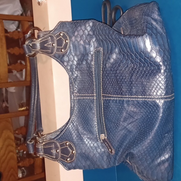 Wilson Vintage Leather Snake/Gator Pattern Shoulder Purse, blue - Picture 2 of 5